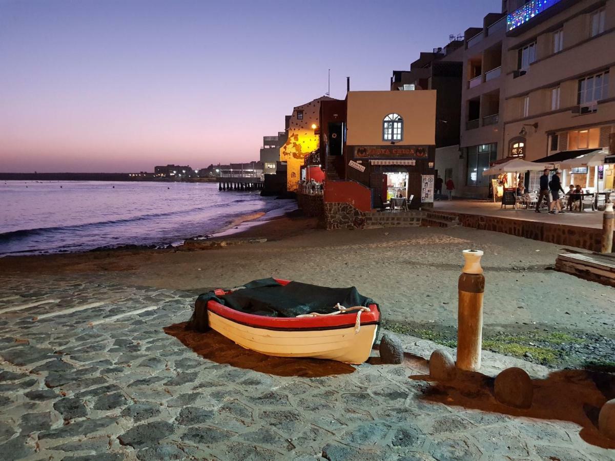 Alquilaencanarias El Medano Mirazul Plaza Roja Екстер'єр фото